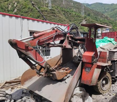 二手扒渣機出租轉(zhuǎn)讓