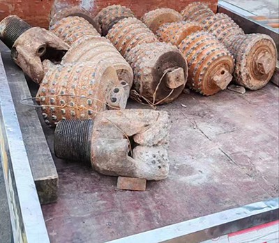 看幾組二手反井鉆機設備及配件有你需要的嗎？