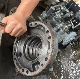 掘進機配件齒輪油潤滑系統注意事項